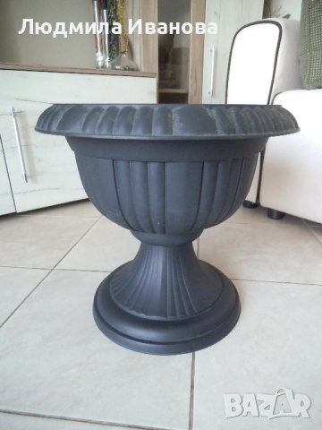 Саксии - керамични, пластмасови