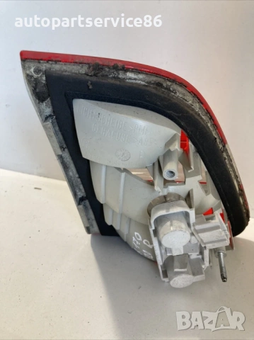 Заден десен вътрешен стоп за Mercedes B-Class W245 B170 (2008) A1698201664, снимка 2 - Части - 53859008