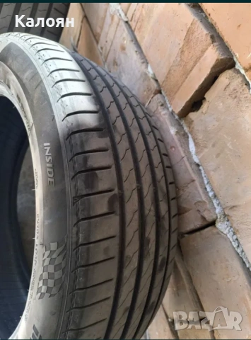 Две летни гуми R18 215/55 + подарък още две, снимка 2 - Гуми и джанти - 53537254