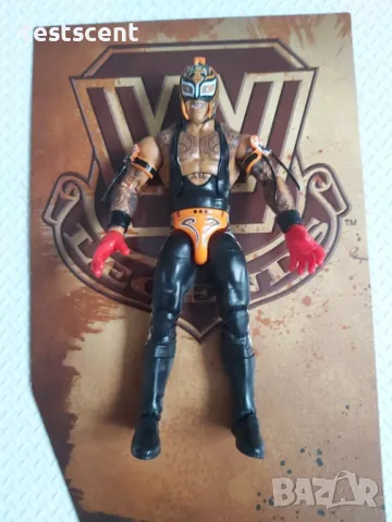 Екшън фигура WWE Rey Mysterio Mattel Elite ? Black & Orange играчка Рей Мистерио, снимка 2 - Фигурки - 48448016