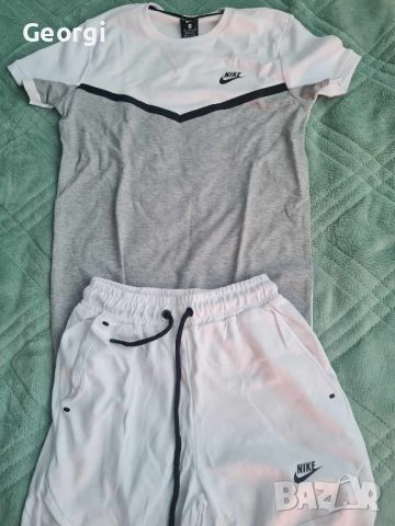 Nike tech fleece , снимка 1 - Спортни дрехи, екипи - 45966700