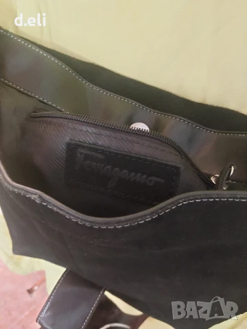 FERRAGAMO Original и Genuine Leather 🇮🇹 100% Кожа Страхотни чанти, снимка 6 - Чанти - 51296380
