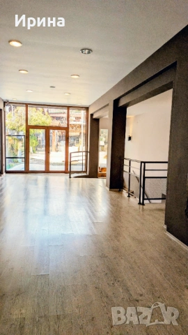 Търговски имот на две нива + склад в Свети Влас