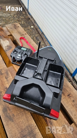 лодка за захранка със gps , снимка 3 - Стръв и захранки - 52018362