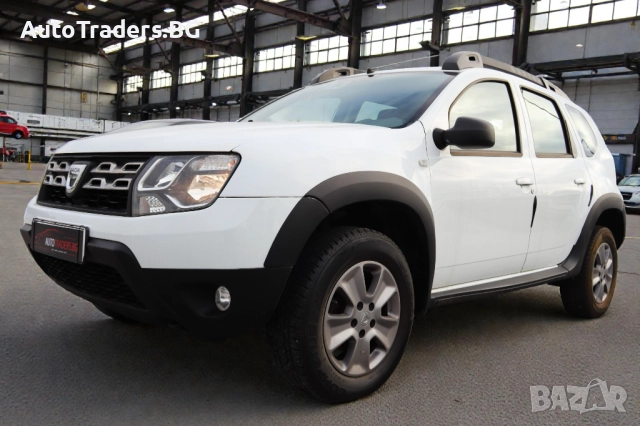 Dacia Duster 1.6 Газ/Бензин, снимка 2 - Автомобили и джипове - 52772541