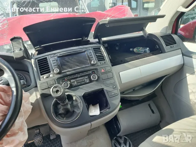 Мултиван Т5 Vw T5 multivan 2.0tdi 180коня на части, снимка 3 - Бусове и автобуси - 47071113