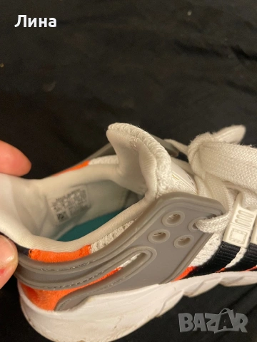 Дамски маратонки адидас, снимка 7 - Маратонки - 53759760