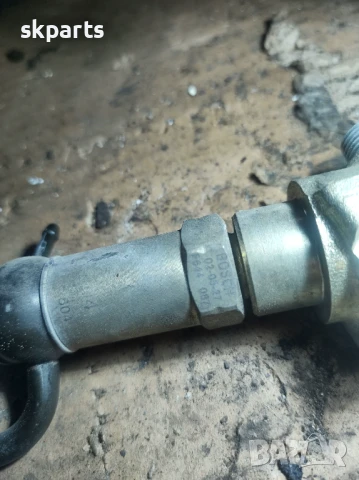 Горивна рейка за Киа Соренто / Kia Sorento 2.5 CRDI 140к.с., снимка 4 - Части - 51357493