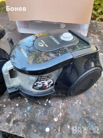 Прахосмукачка Samsung 1600w  --- 2бр., снимка 4 - Прахосмукачки - 52272901