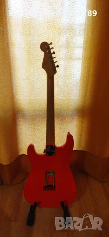 Squier Stratocaster + Eric Clapton Mid Boost kit, снимка 9 - Китари - 53667525