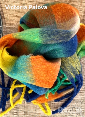 Модна къща ACNE STUDIOS дизайнерски шал лукс алпака мохер, снимка 8 - Шалове - 52861614