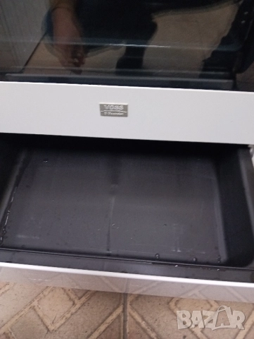 Като нова свободно стояща печка с керамичен плот Voss Electrolux с две години гаранция!, снимка 6 - Печки, фурни - 52384625