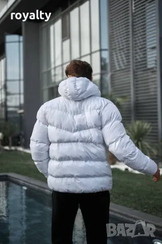 Nike бяло късо зимно мъжко яке , снимка 2 - Якета - 49935180
