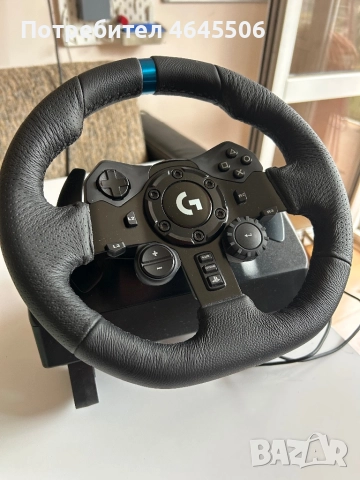 Волан с педали и скоростен лост Logitech - G923, PS4/PS5/PC, черен, снимка 2 - Аксесоари - 52342679