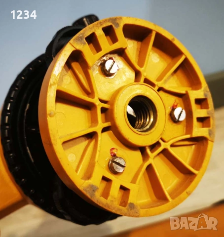 Японски оптичен автоматичен нивелир TOPCON AT-G7 22x увеличение, снимка 10 - Други инструменти - 53670516