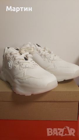 GUESS Sneakers Massa White - Номер 43, снимка 2 - Кецове - 46282005