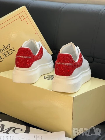 дамски маратонки Alexander Mcqueen , снимка 10 - Маратонки - 50671889