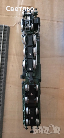 Локомотив BAYERN на Trix H0 1:87 модел, снимка 6 - Колекции - 53148203