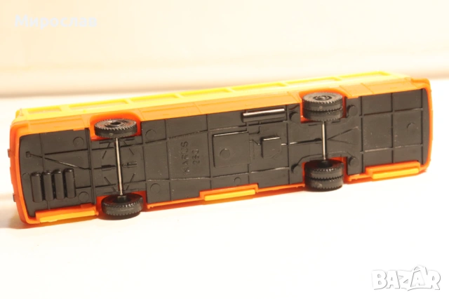 BERLINPLAST?? H0 1/87 IKARUS ИКАРУС МОДЕЛ АВТОБУС, снимка 7 - Колекции - 53847176