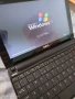 Продавам лаптоп inspiron mini 10 със проблем , снимка 1