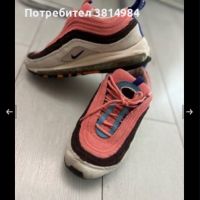 Оригинални маратонки на Nike , снимка 2 - Маратонки - 45117907