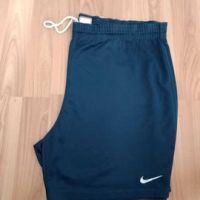 Спортни панталонки Nike (L), снимка 1 - Спортни дрехи, екипи - 45467741