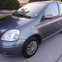 toyota yaris 1.0 benzin, снимка 1 - Автомобили и джипове - 45135666