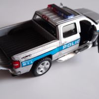 Chevrolet Silverado 2014 Police Pick-Up Truck 1:46, снимка 5 - Колекции - 45295548