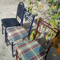 Продавам метални столове., снимка 2 - Столове - 44948546