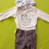 Дрехи за новородено  от 0 до 4 месаца, снимка 2 - Панталони и долнища за бебе - 45571769