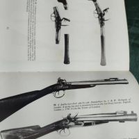 Малък справочник за стари оръжия, снимка 10 - Енциклопедии, справочници - 45211419