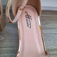 Дамски сандали цвят златни Mulanka, снимка 2 - Дамски елегантни обувки - 45792884