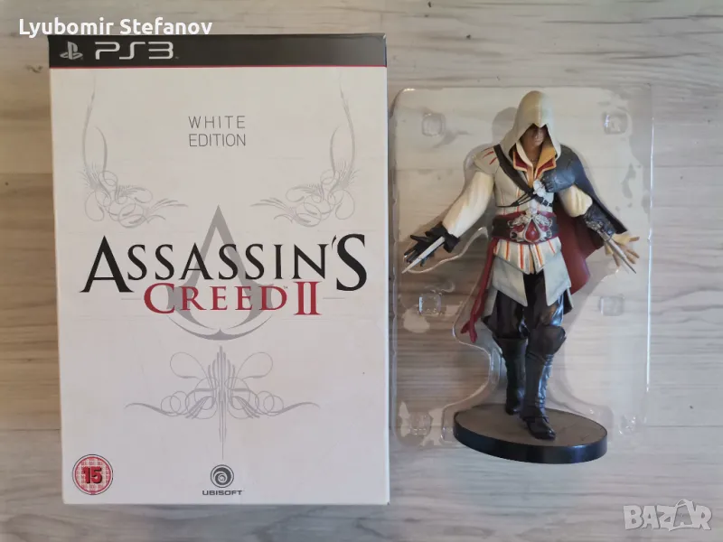 Екшън фигура Assassin's Creed II - White Edition "Лична колекция", снимка 1