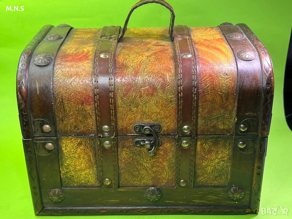 Дървен Ретро Куфар, снимка 1