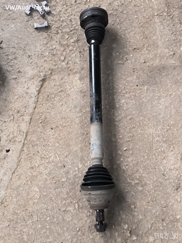 Дясна полуоска за Голф 5 Ауди А3 Пасат Туран VW Golf 5 Audi A3 8P Passat Touran 2.0TDI, снимка 1