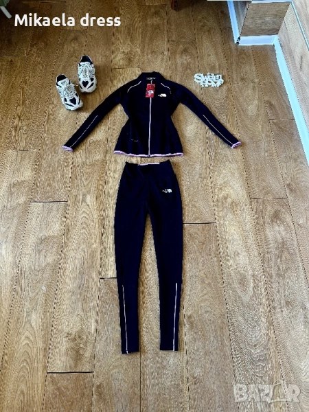 Разкошен супероформящ сет за спорт в черен цвят на The North Face. Стилен и удобен за всекидневните , снимка 1