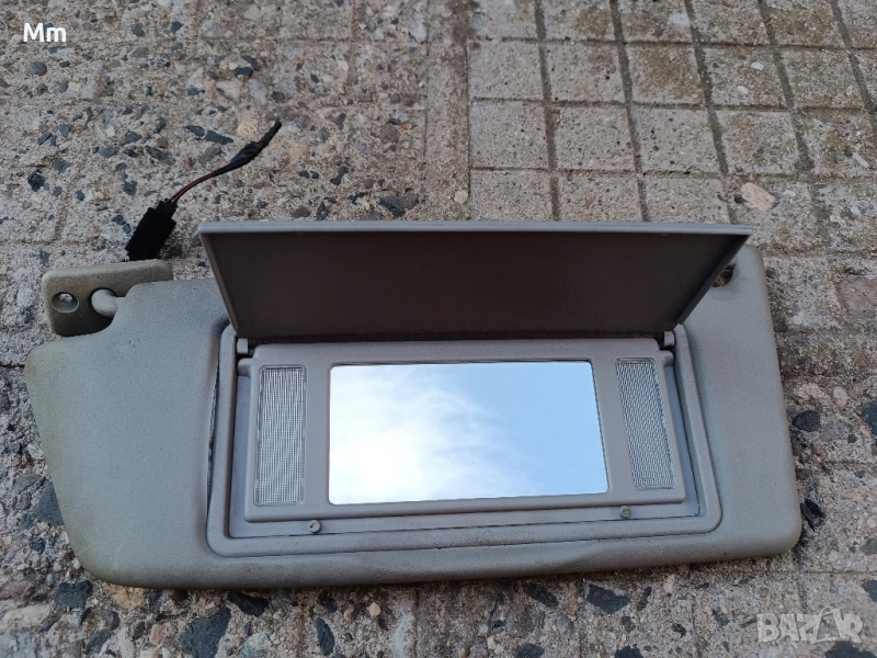 ляв сенник астра х, снимка 1