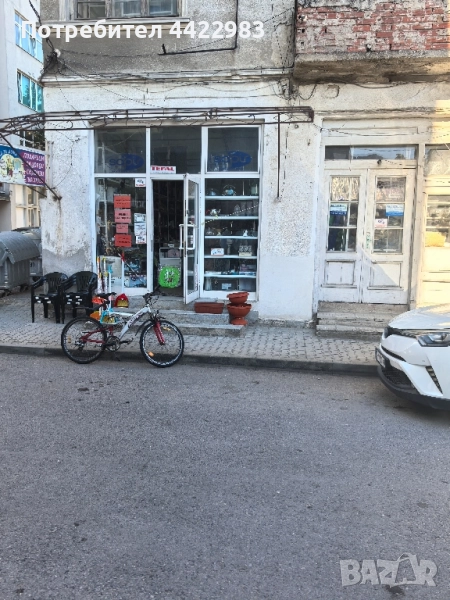 Давам в ТОП Центъра в Свиленград България магазин 70 квадрата, снимка 1