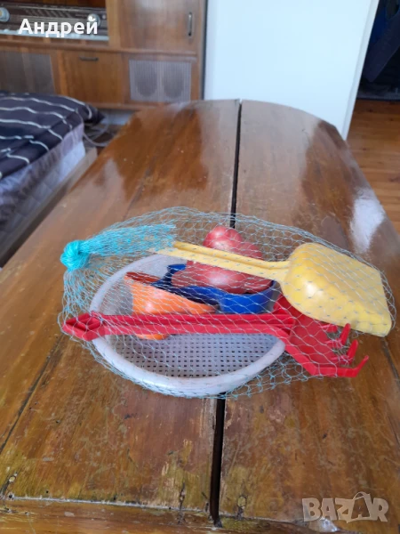 Стар комплект детски играчки за пясък, снимка 1