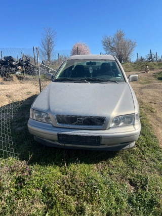 Volvo s40 1.6 105кс с газ НА ЧАСТИ 