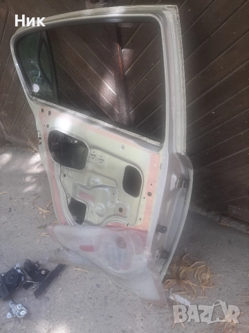 Врата опел астра H хечбек, снимка 6 - Части - 51628311