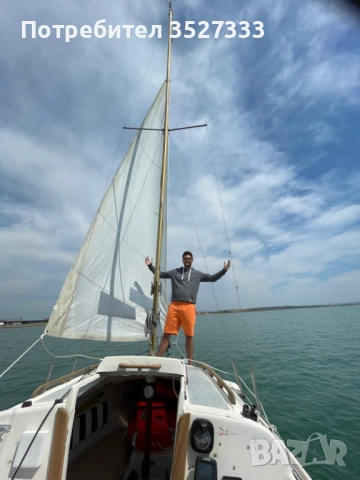 Ветроходна Яхта, снимка 5 - Воден транспорт - 51754882