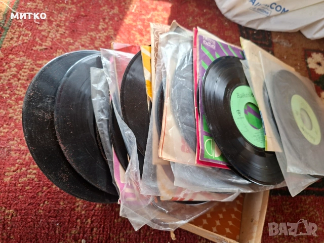 Плочи, снимка 2 - Грамофонни плочи - 53874495