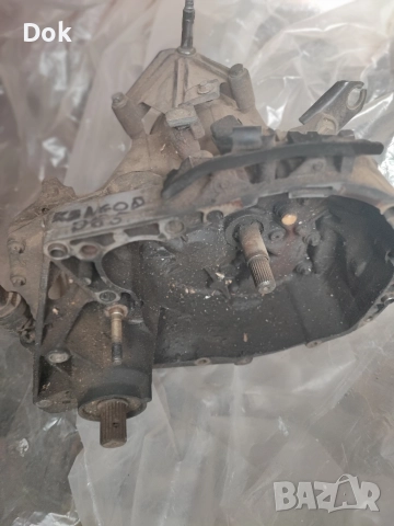 Скоростна кутия Рено Канго 1.9 D 65 к. с, снимка 2 - Части - 52809125