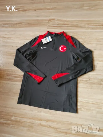 Оригинално мъжко горнище Nike Dri-Fit x Turkey National Football Team / Season 24-25 (Training), снимка 2 - Спортни дрехи, екипи - 48042941