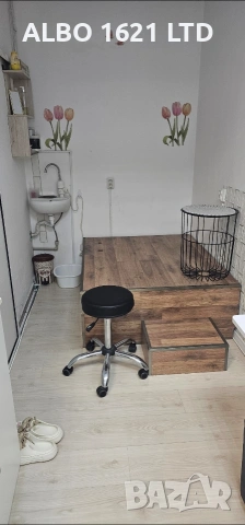 ПОДИУМ И ФОТЬОЙЛ ЗА ПЕДИКЮР , снимка 3 - Педикюр и маникюр - 53755151