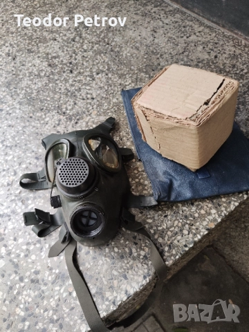 Противогаз, снимка 2 - Антикварни и старинни предмети - 52024522