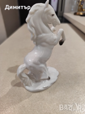 порцеланова фигура, снимка 4 - Антикварни и старинни предмети - 52808649