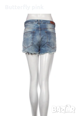S/М размер Дамски къси дънкови панталони , снимка 2 - Къси панталони и бермуди - 53490767