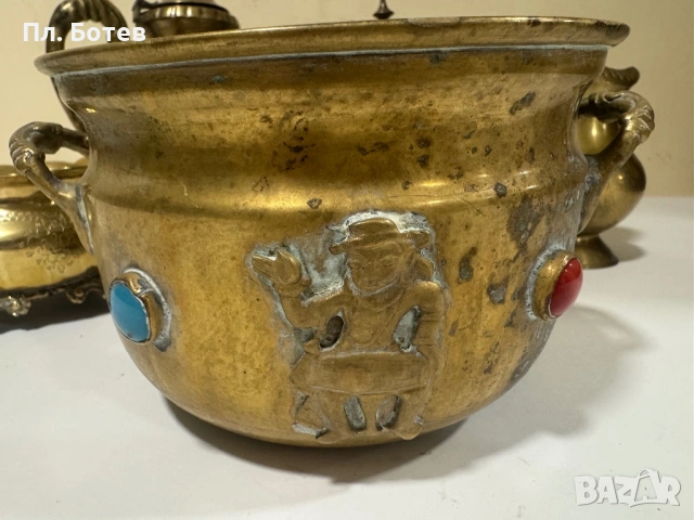 Стари бронзови съдове, снимка 2 - Антикварни и старинни предмети - 54083899